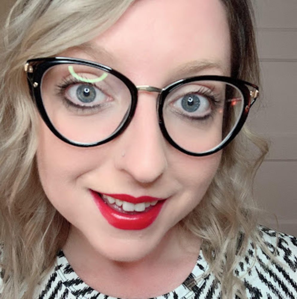 Meet your Posher, Amy